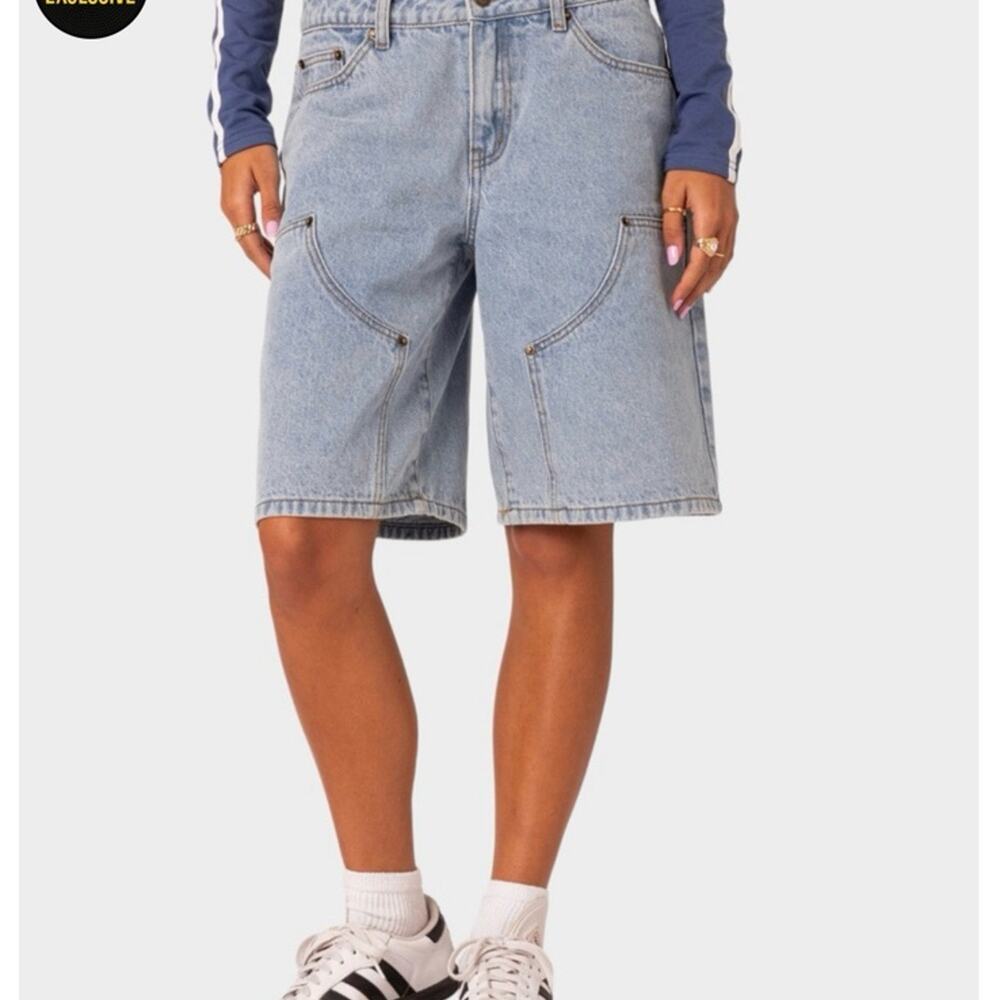 EDIKTED Jacqui low-rise denim Bermuda shorts in a light blue wash, size 3.